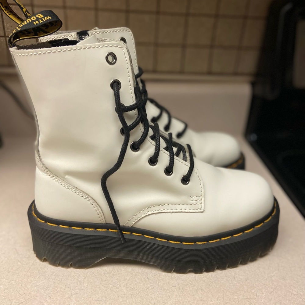 🌸DR.MARTENS JADON PLATFORM BOOTS